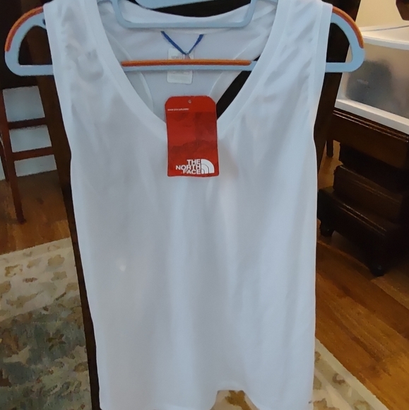 NWT The North Face Amp Top in white XL / 12-14 - Picture 1 of 6